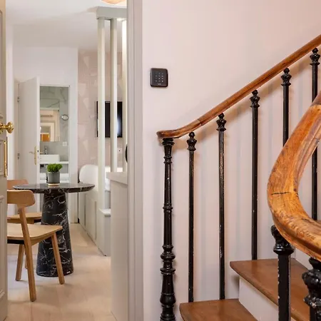 Apartment Yuna Blanche - Serviced Paris