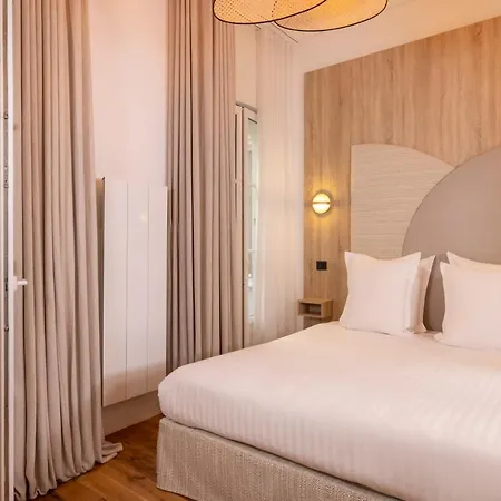 Apartment Yuna Blanche - Serviced Paris