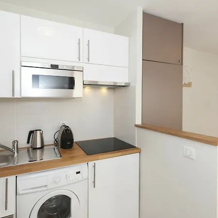 Yuna Blanche - Serviced Apartment