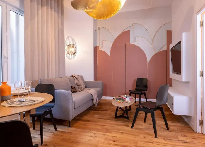 Yuna Blanche - Serviced