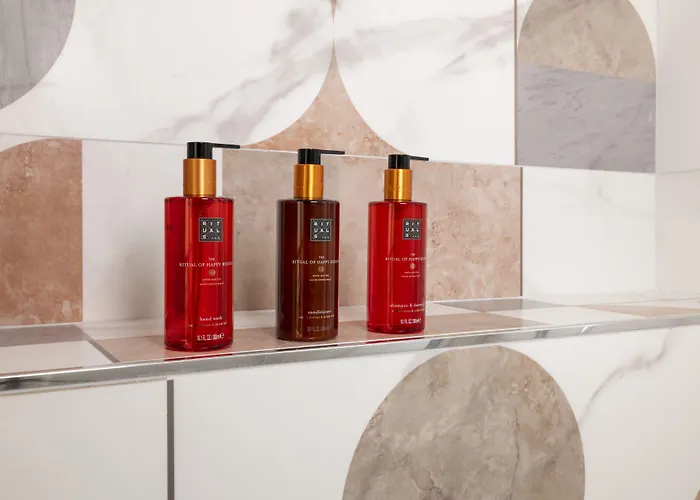 Yuna Blanche - Serviced *