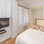 Yuna Blanche - Serviced Apartamento