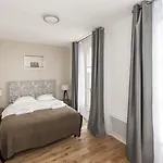 Yuna Blanche - Serviced Apartamento Paris