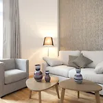 Yuna Blanche - Serviced Apartamento *
