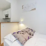 Apartamento Yuna Blanche - Serviced Paris