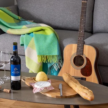 Yuna Blanche - Serviced Apartamento *