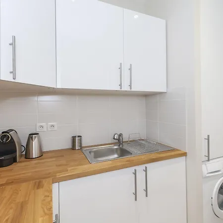 Yuna Blanche - Serviced Apartamento *