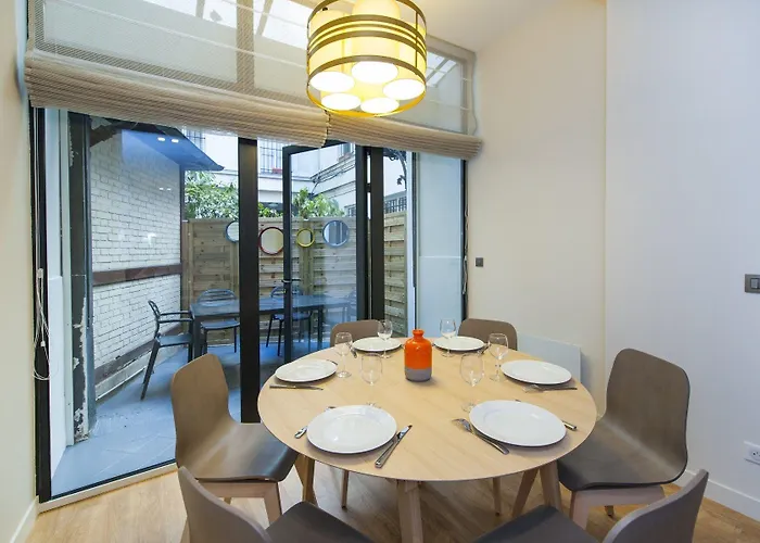 Apartment Yuna Blanche - Serviced Paris